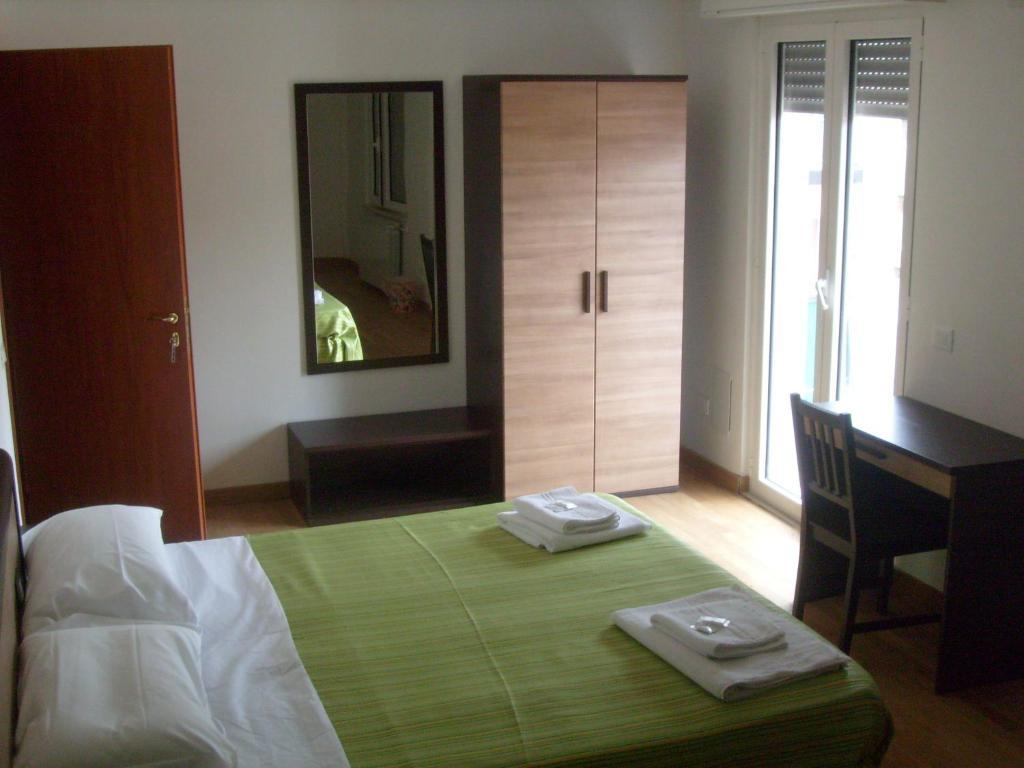 Euro Inn B&B Milán Pokoj fotografie